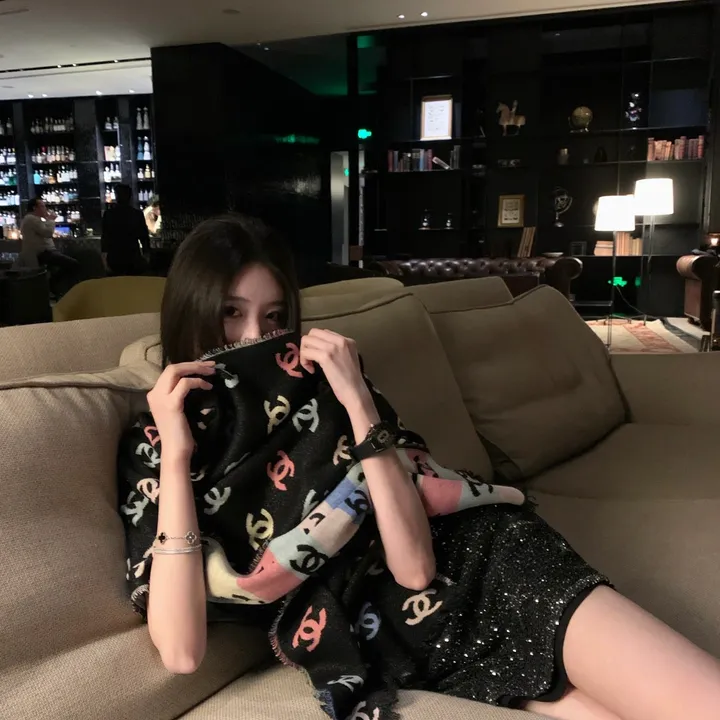 スーパーコピー シャネル マフラー