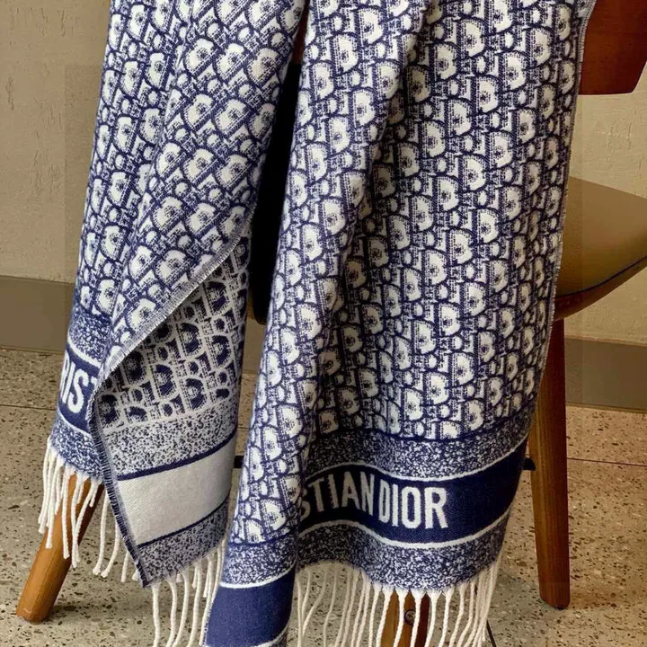 スーパーコピー ディオール マフラー