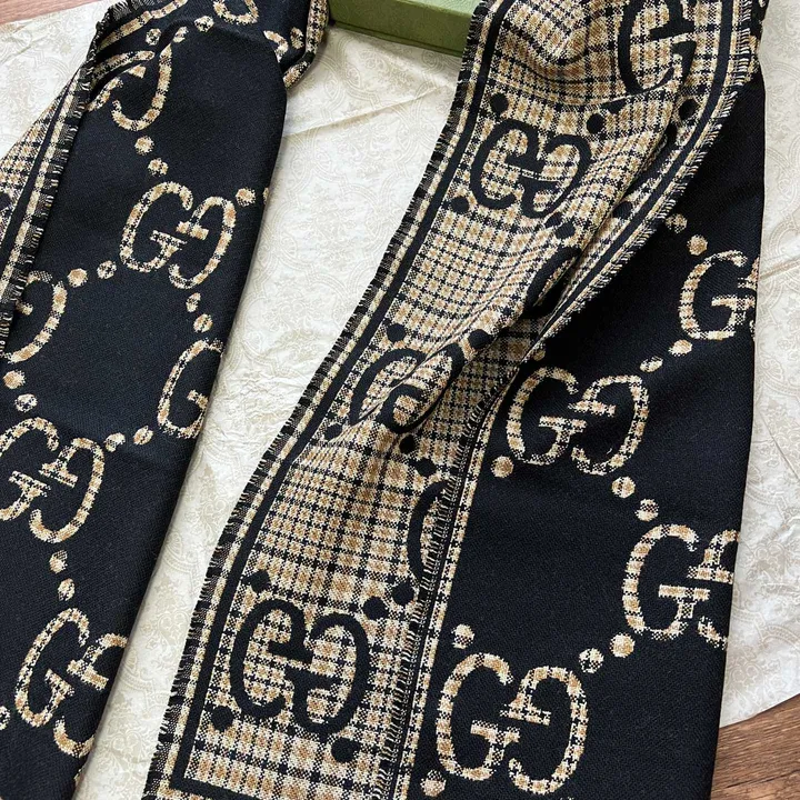 スーパーコピー グッチ マフラー