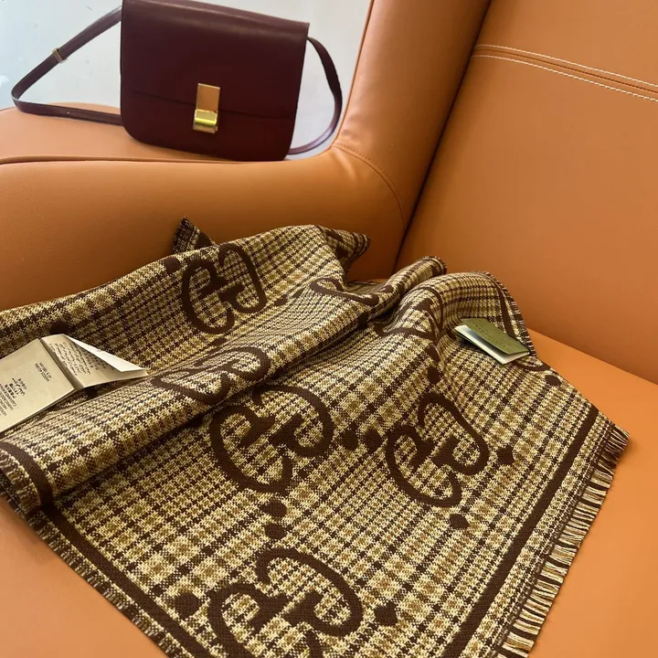 スーパーコピー グッチ マフラー