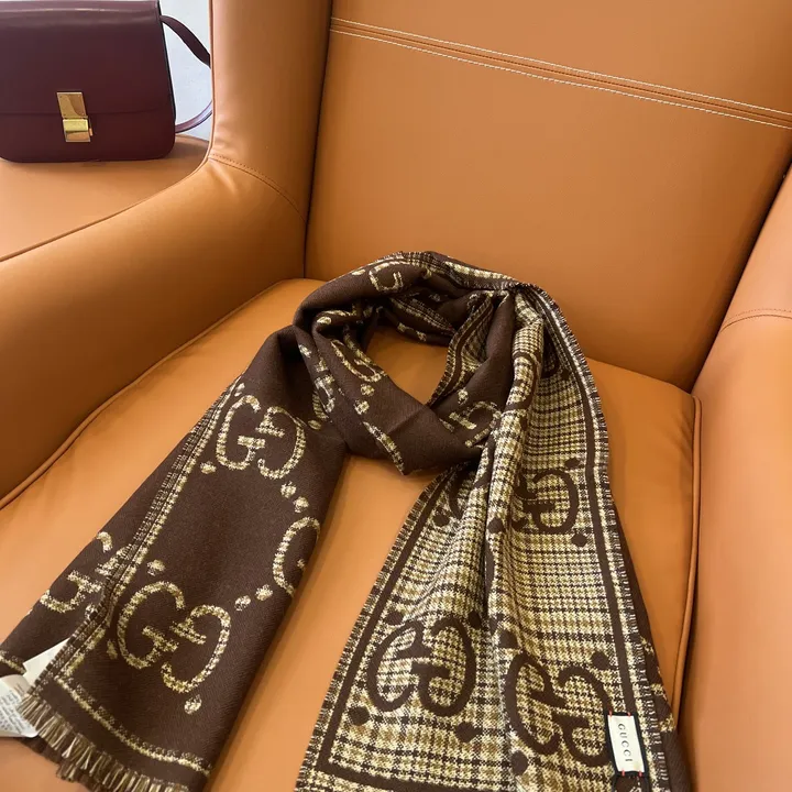 スーパーコピー グッチ マフラー