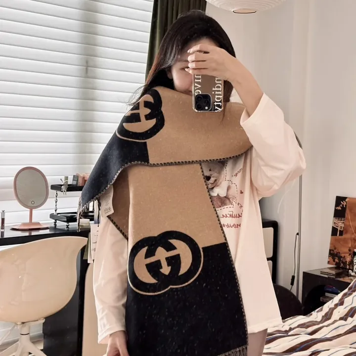 スーパーコピー グッチ マフラー