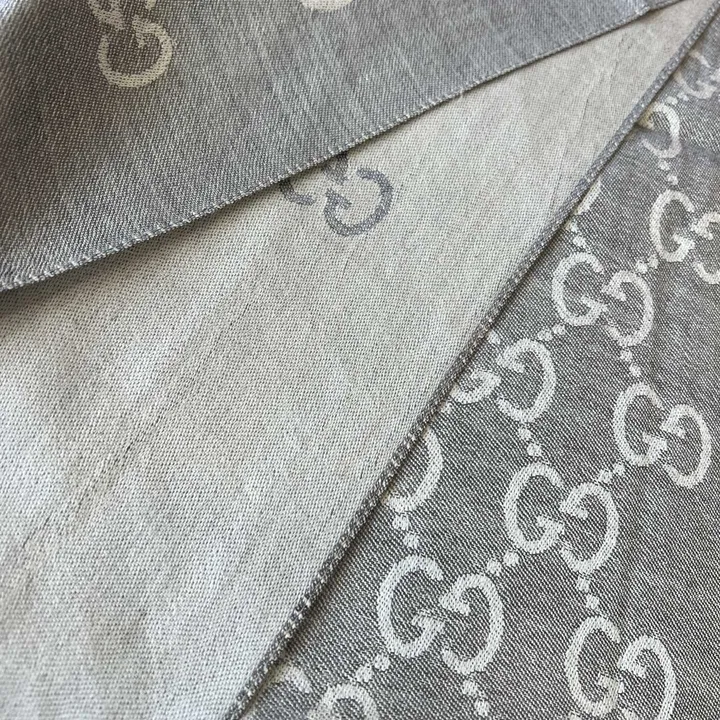 スーパーコピー グッチ マフラー