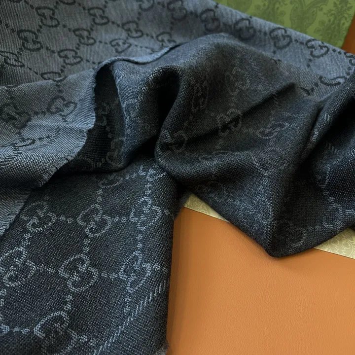 スーパーコピー グッチ マフラー