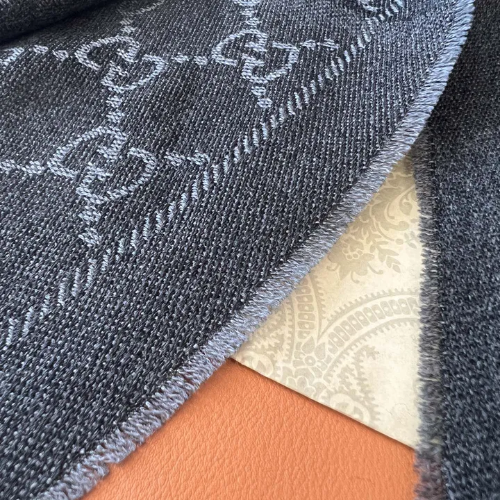 スーパーコピー グッチ マフラー