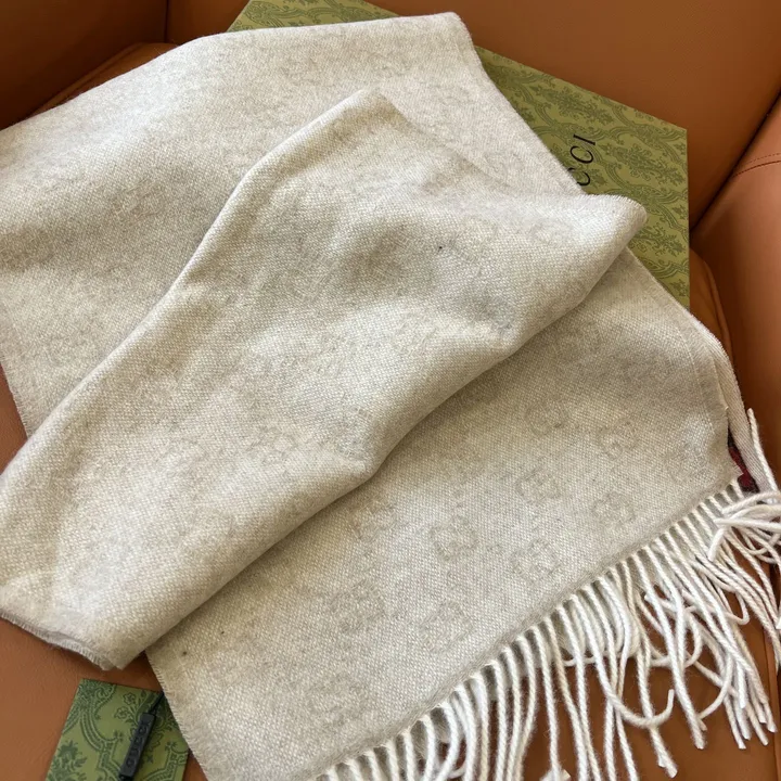 スーパーコピー グッチ マフラー