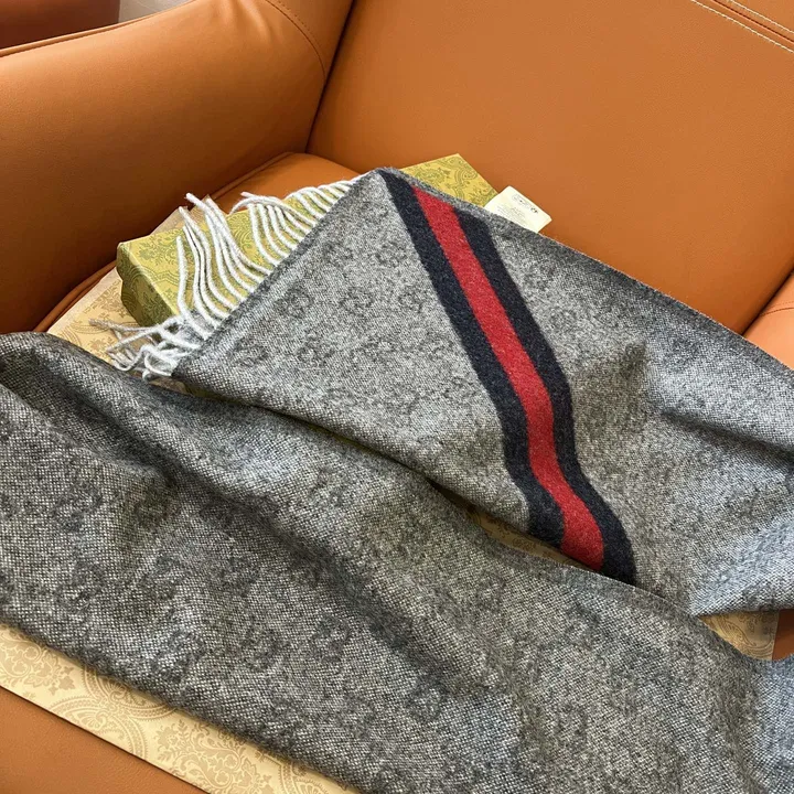 スーパーコピー グッチ マフラー