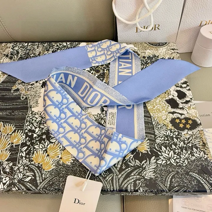 スーパーコピー ディオール マフラー