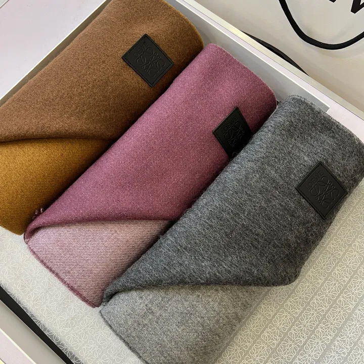 スーパーコピー ロエベ マフラー