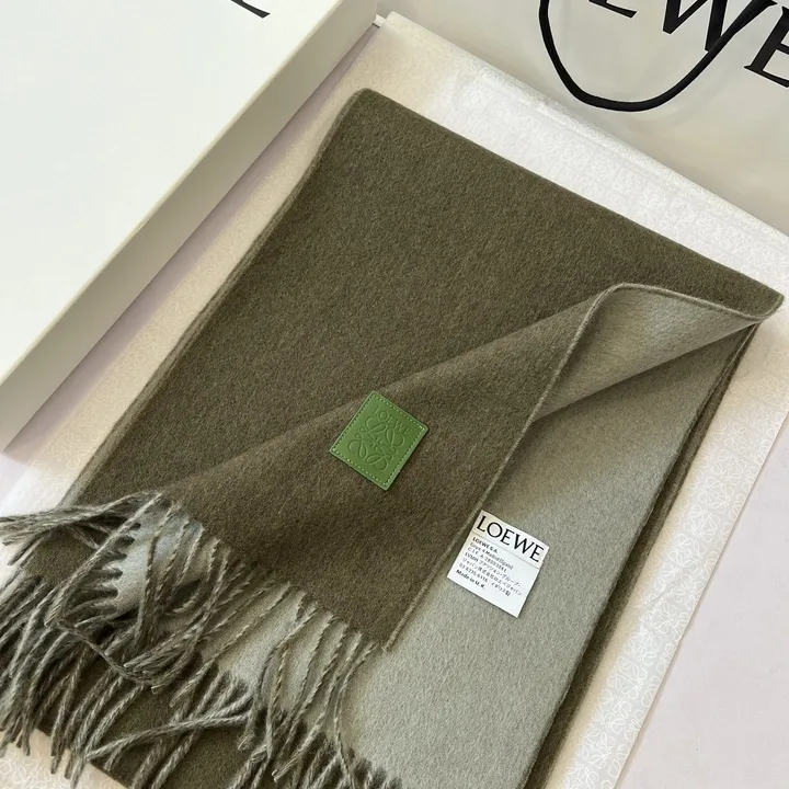 スーパーコピー ロエベ マフラー