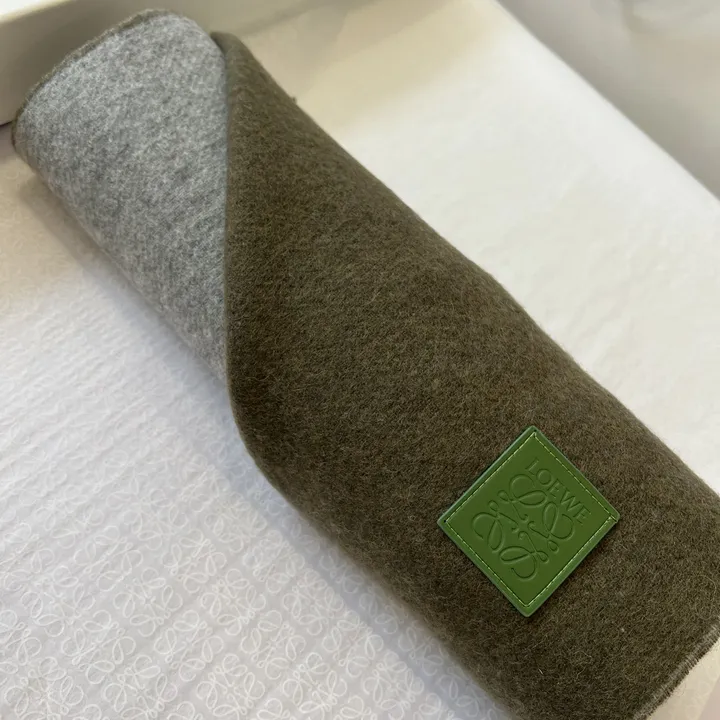 スーパーコピー ロエベ マフラー