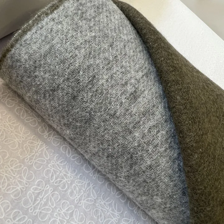 スーパーコピー ロエベ マフラー