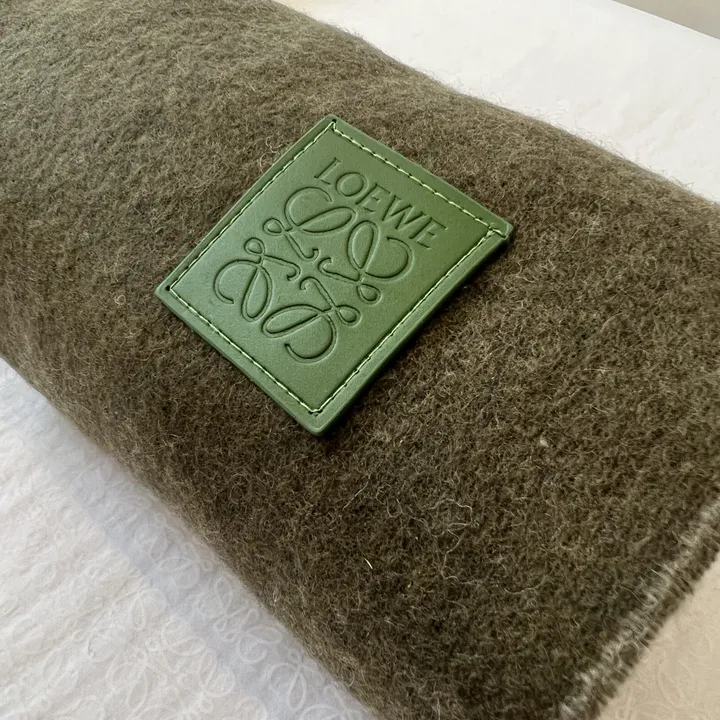 スーパーコピー ロエベ マフラー