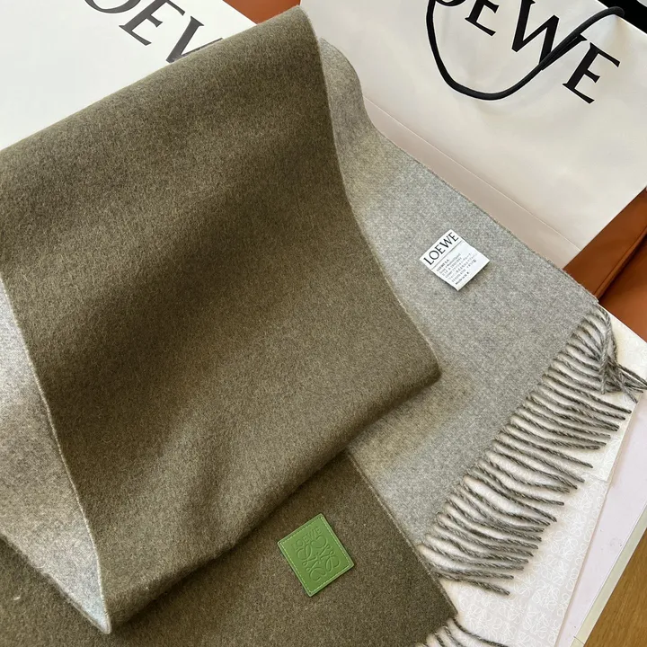 スーパーコピー ロエベ マフラー