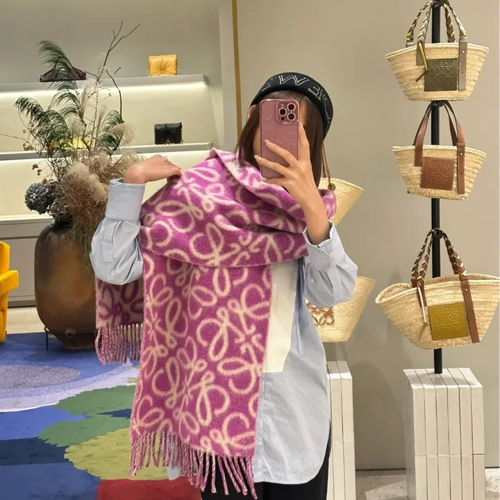 スーパーコピー ロエベ マフラー