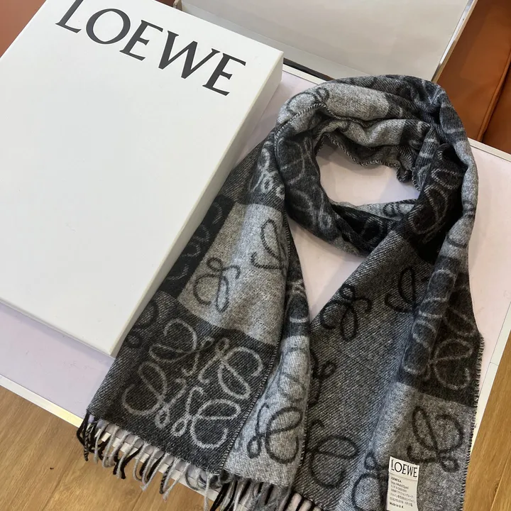 スーパーコピー ロエベ マフラー