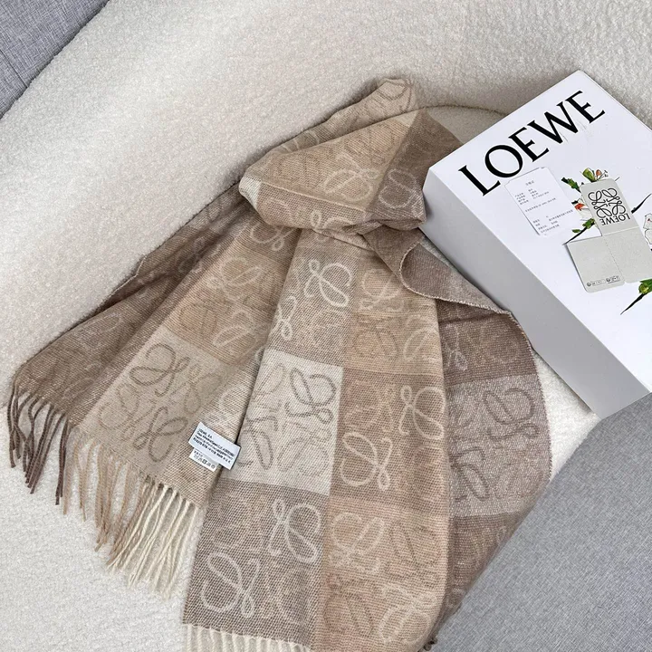 スーパーコピー ロエベ マフラー