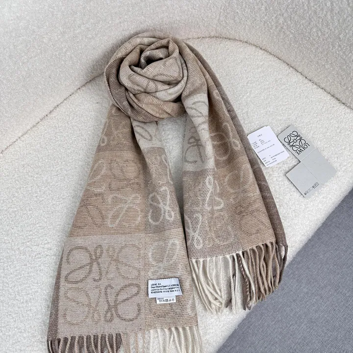 スーパーコピー ロエベ マフラー