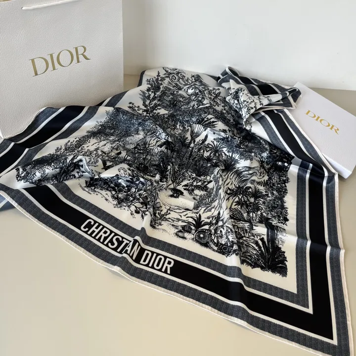 スーパーコピー ディオール マフラー