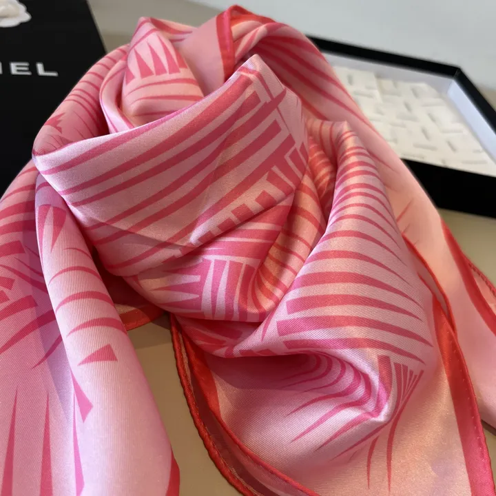 スーパーコピー シャネル マフラー