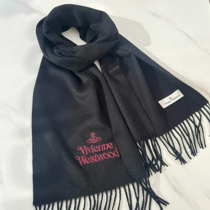 スーパーコピー ヴィヴィアン・ウエストウッド マフラー