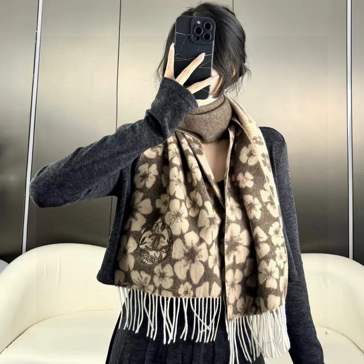 スーパーコピー コーチ マフラー