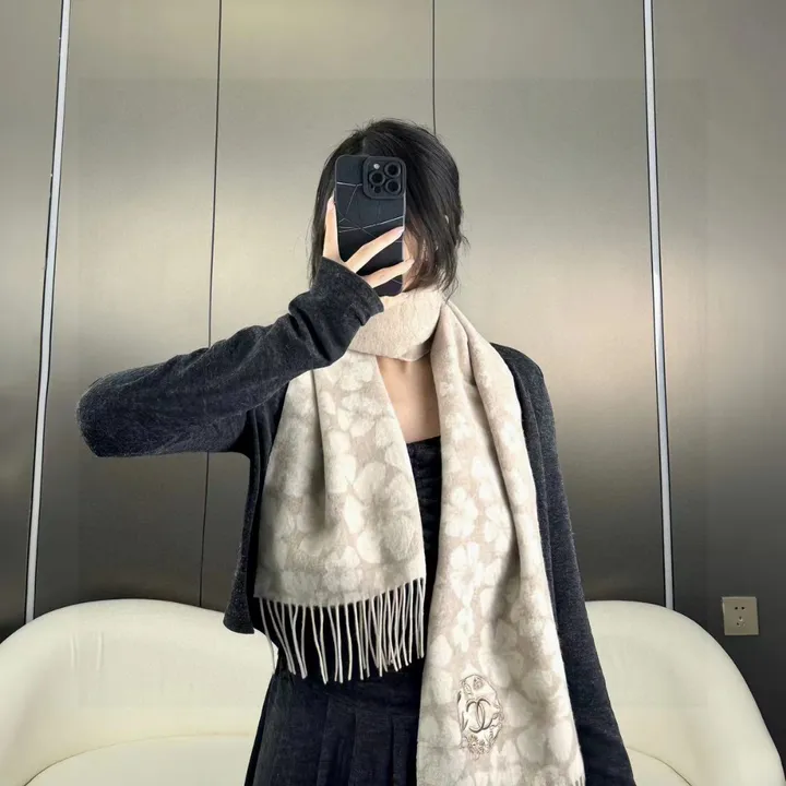 スーパーコピー コーチ マフラー