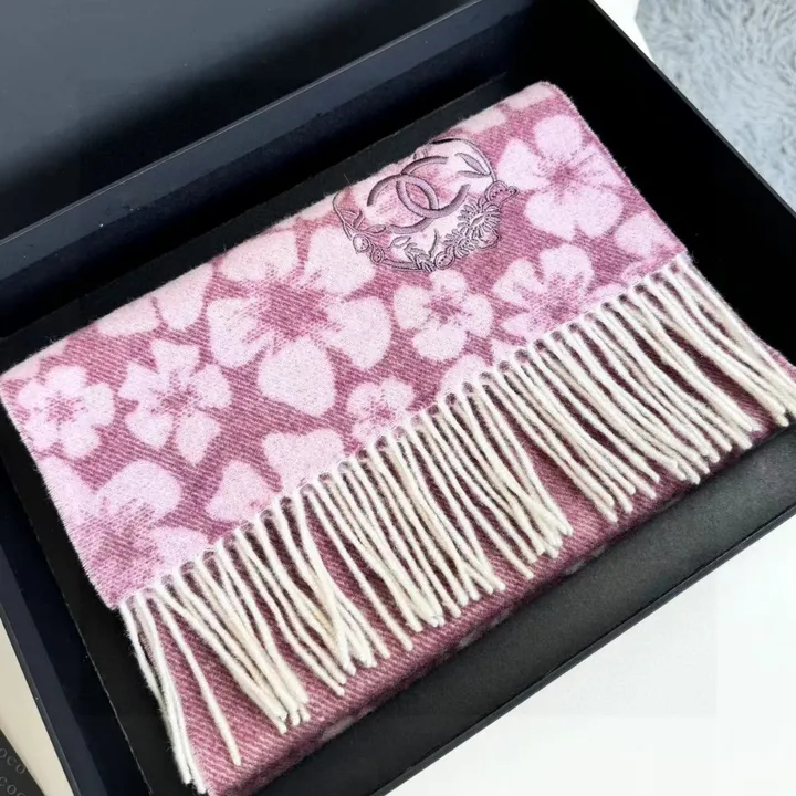 スーパーコピー コーチ マフラー