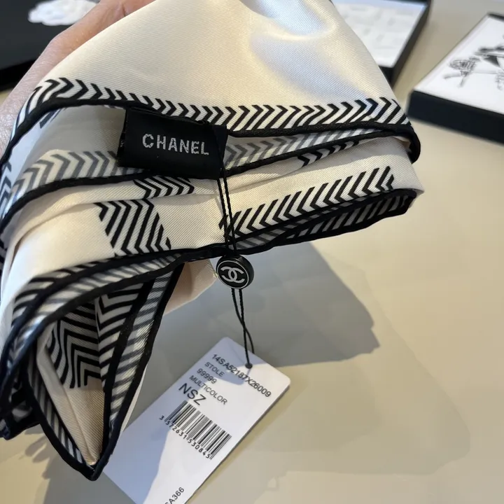 スーパーコピー シャネル マフラー