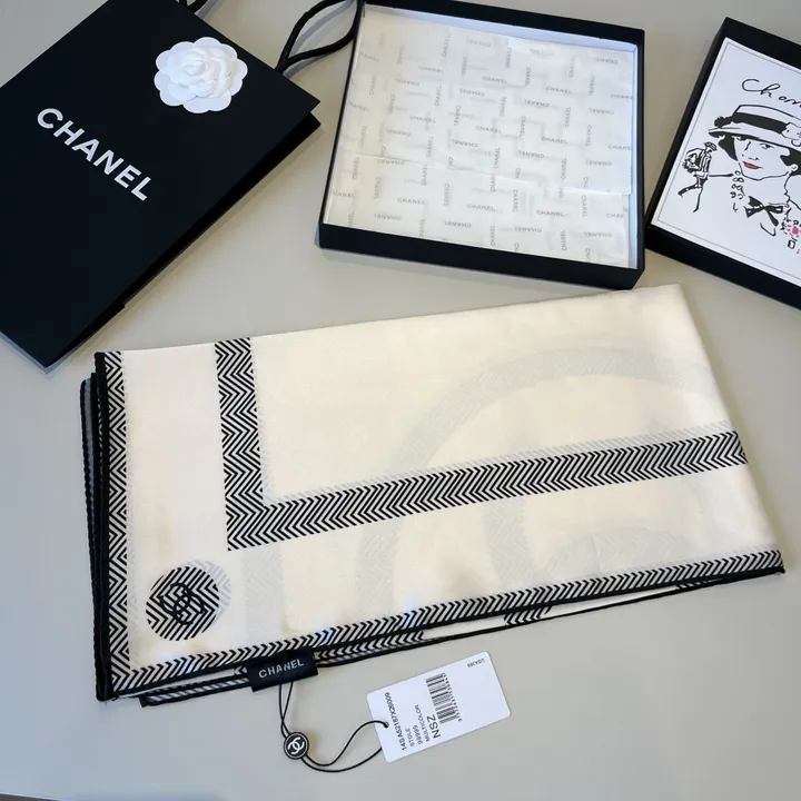 スーパーコピー シャネル マフラー