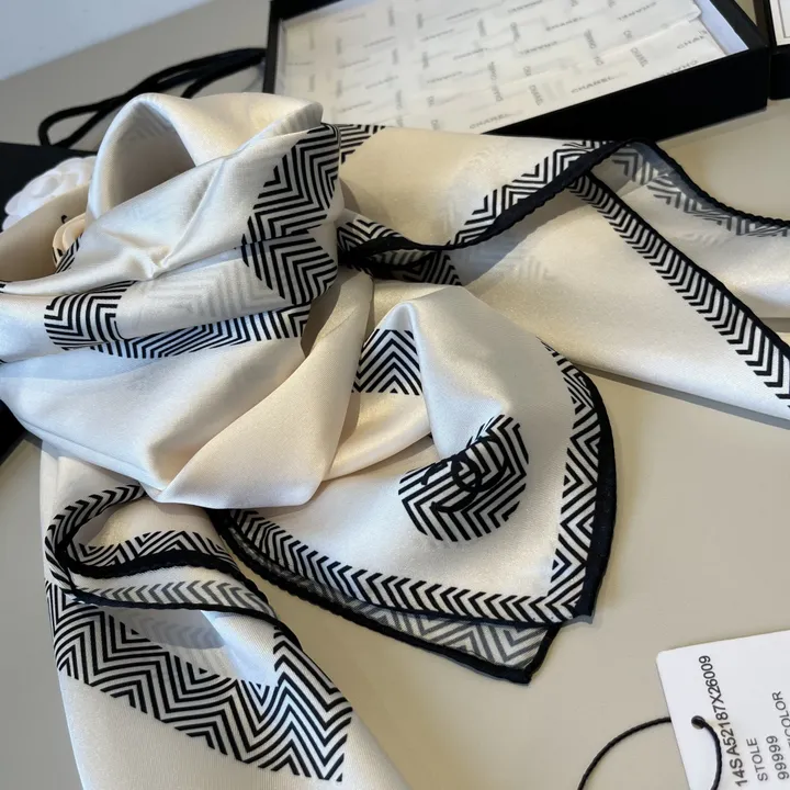 スーパーコピー シャネル マフラー