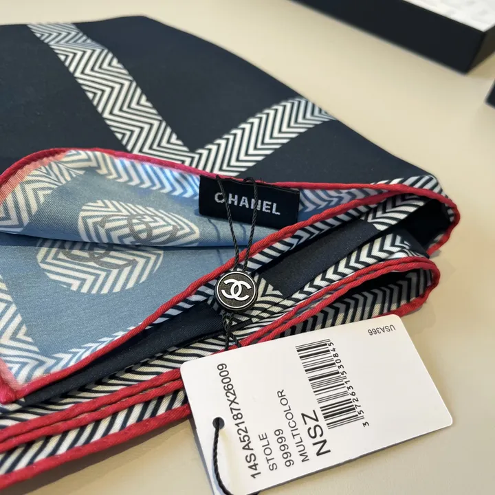 スーパーコピー シャネル マフラー