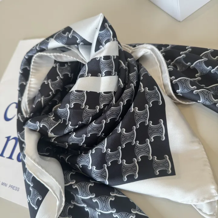 スーパーコピー セリーヌ マフラー