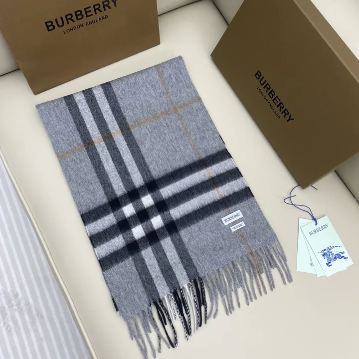 スーパーコピー バーバリー ス マフラー