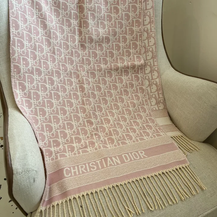 スーパーコピー ディオール マフラー