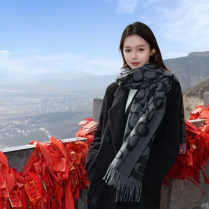 スーパーコピー コーチ マフラー