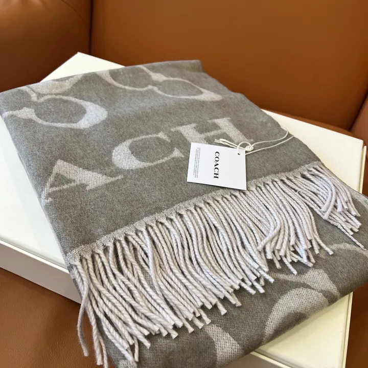 スーパーコピー コーチ マフラー