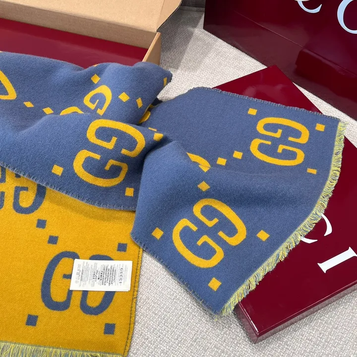 スーパーコピー グッチ マフラー