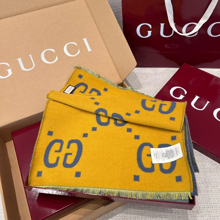 スーパーコピー グッチ マフラー