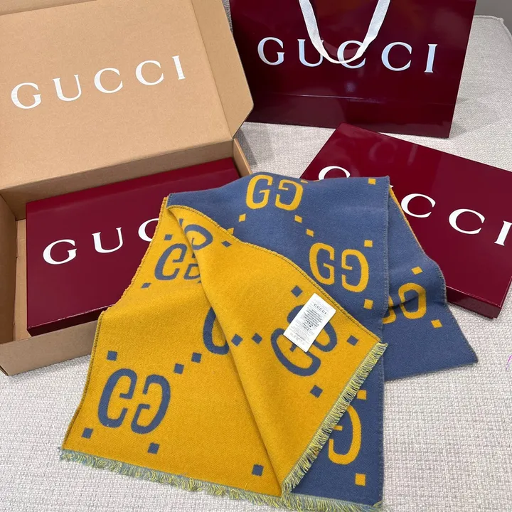 スーパーコピー グッチ マフラー