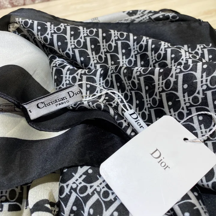 スーパーコピー グッチ マフラー