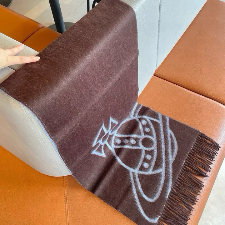 スーパーコピー ヴィヴィアン・ウエストウッド マフラー