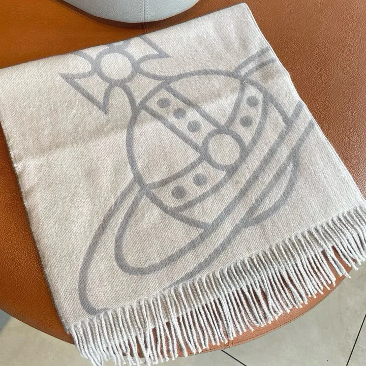 スーパーコピー ヴィヴィアン・ウエストウッド マフラー