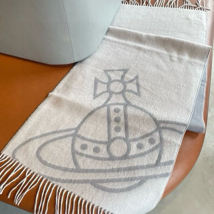 スーパーコピー ヴィヴィアン・ウエストウッド マフラー