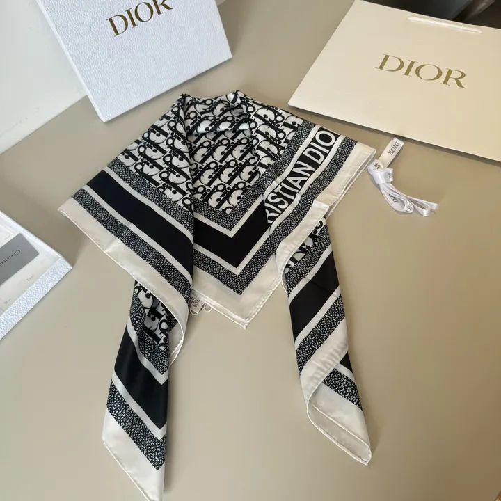 スーパーコピー ディオール マフラー