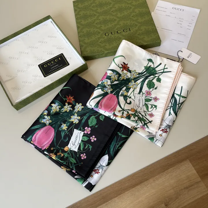 スーパーコピー グッチ マフラー