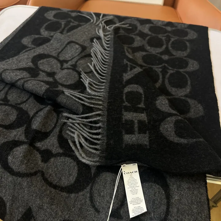 スーパーコピー コーチ マフラー