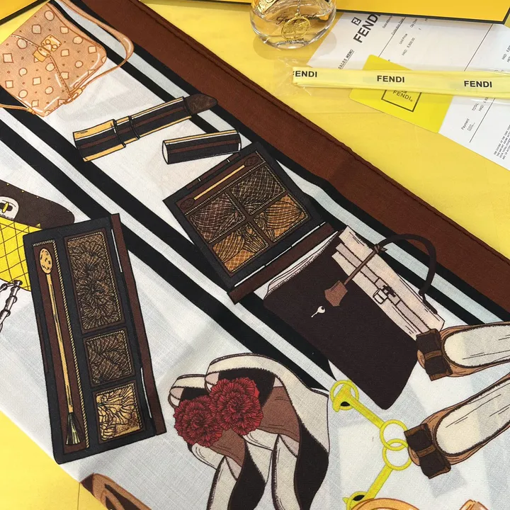 スーパーコピー フェンディ マフラー