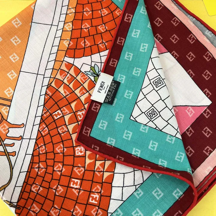 スーパーコピー フェンディ マフラー