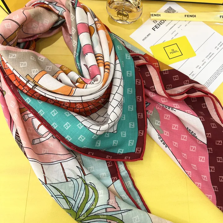 スーパーコピー フェンディ マフラー